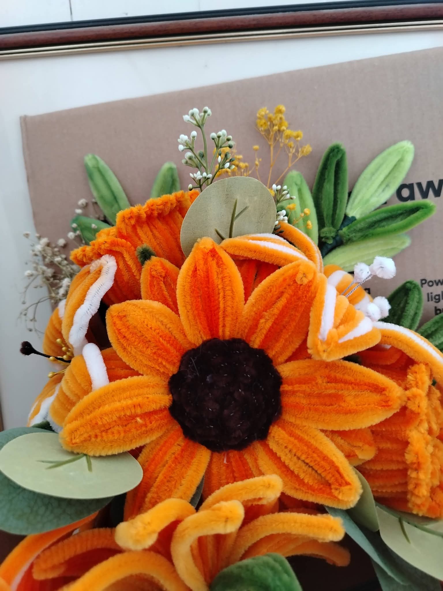 Handmade pipe cleaner sunflower detail